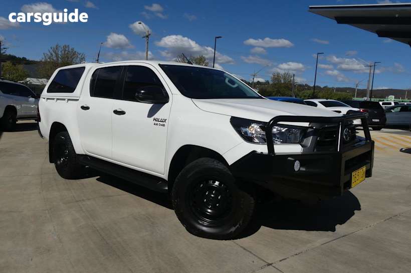 White 2021 Toyota Hilux Double Cab Pick Up Sr (4X4)