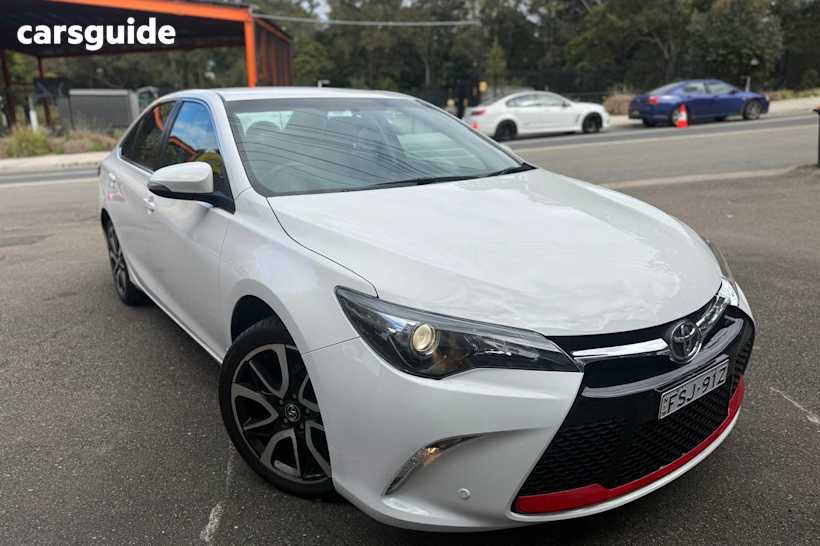 White 2017 Toyota Camry Sedan Atara Sx