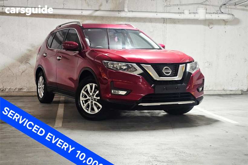 Red 2017 Nissan X-Trail SUV ST-L F