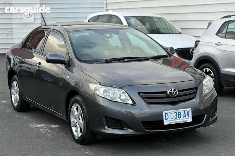 Grey 2009 Toyota Corolla Sedan Ascent