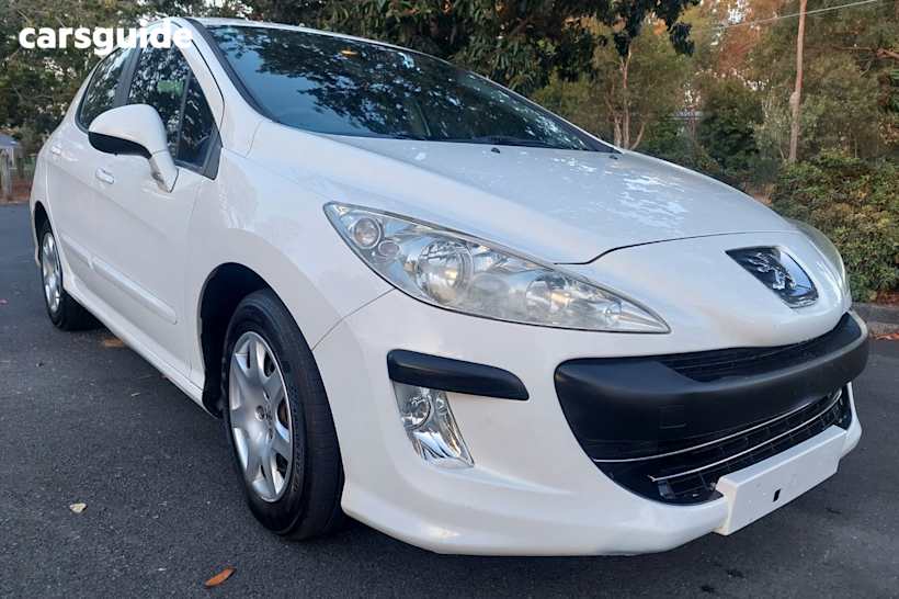 White 2009 Peugeot 308 Hatchback Xs Hdi