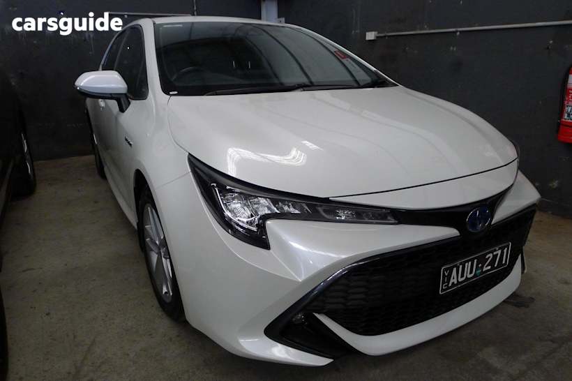 White 2019 Toyota Corolla Hatchback Sx (Hybrid)