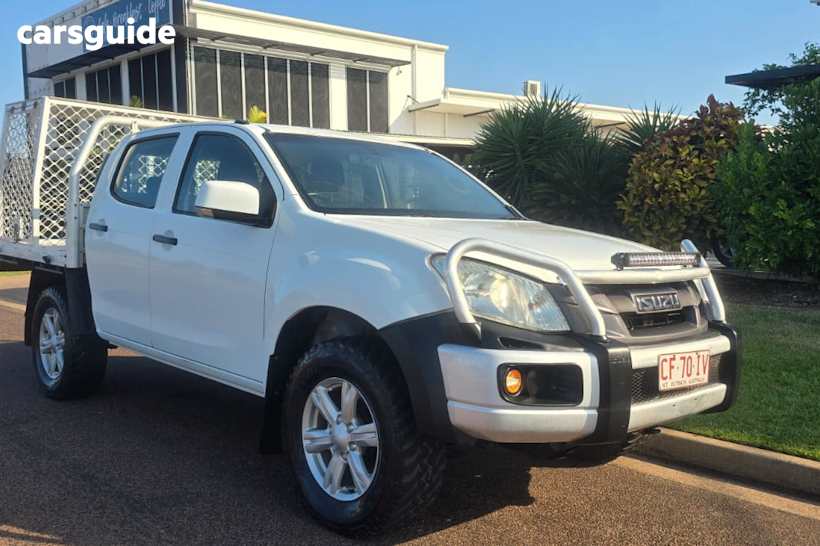 White 2013 Isuzu D-MAX Crew Cab Chassis Sx (4X4)