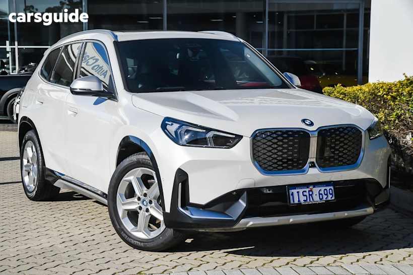 White 2024 BMW IX1 SUV EDRIVE20 XLINE F