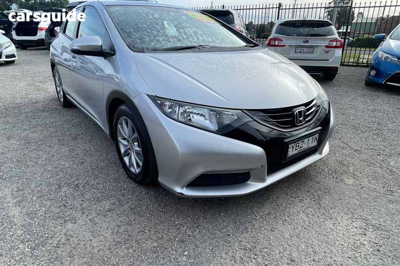 Silver 2014 Honda Civic Hatch VTI-S F
