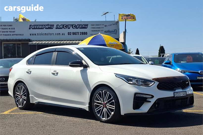 White 2019 Kia Cerato Sedan GT F