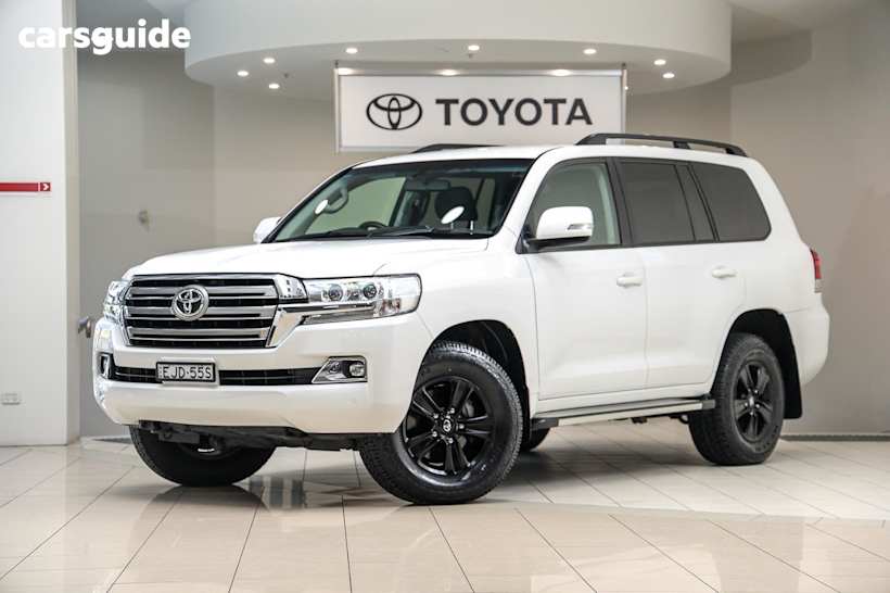 White 2020 Toyota Landcruiser SUV GXL 4X4