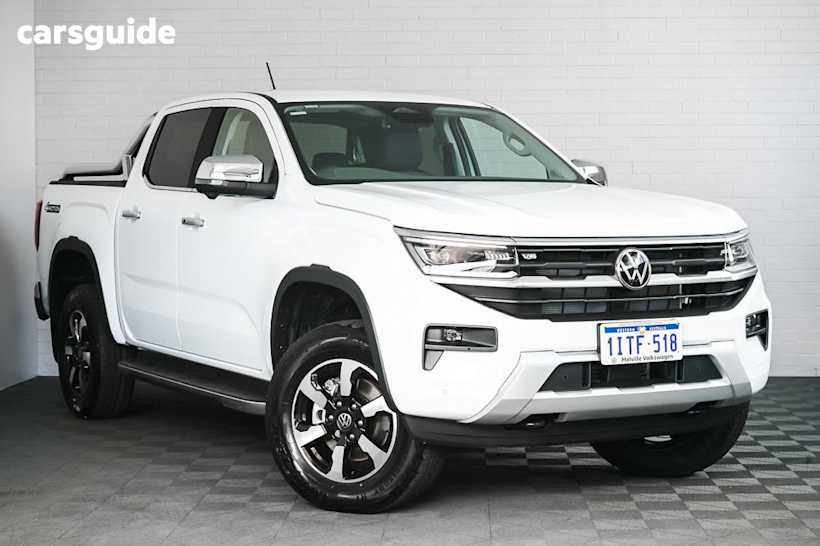 White 2025 Volkswagen Amarok Dual Cab Utility Style Tdi500 4Motion Tray