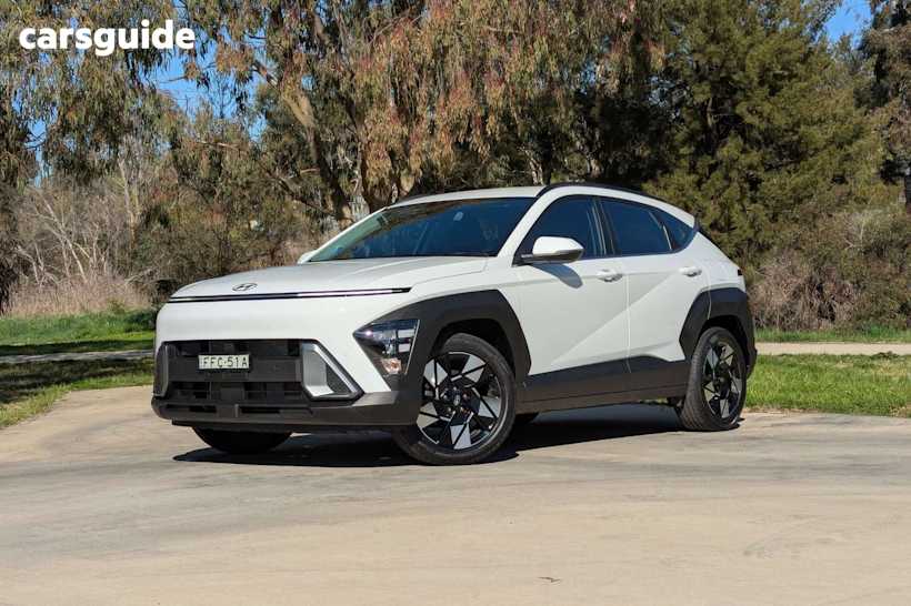 White 2023 Hyundai Kona Wagon (Fwd)