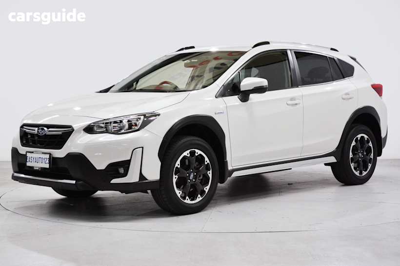 White 2022 Subaru XV Wagon Hybrid L Awd