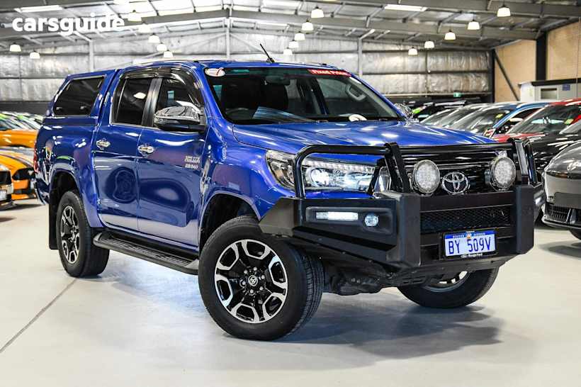 Blue 2018 Toyota Hilux Ute Tray SR5 4X4