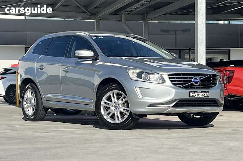 Silver 2014 Volvo XC60 Wagon T5 Luxury