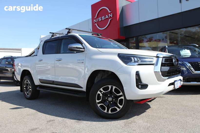 White 2021 Toyota Hilux Double Cab Pick Up Sr5 + Premium Interior (4X4)