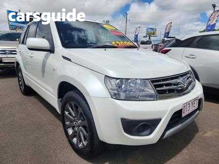White 2018 Suzuki Grand Vitara SUV NAVIGATOR R