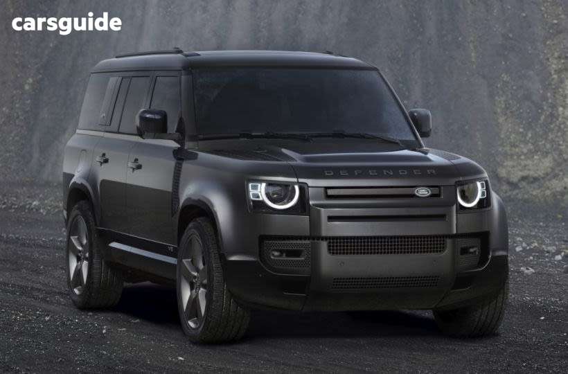 White 2025 Land Rover Defender Wagon 110 D250 Hard Top S (183Kw)
