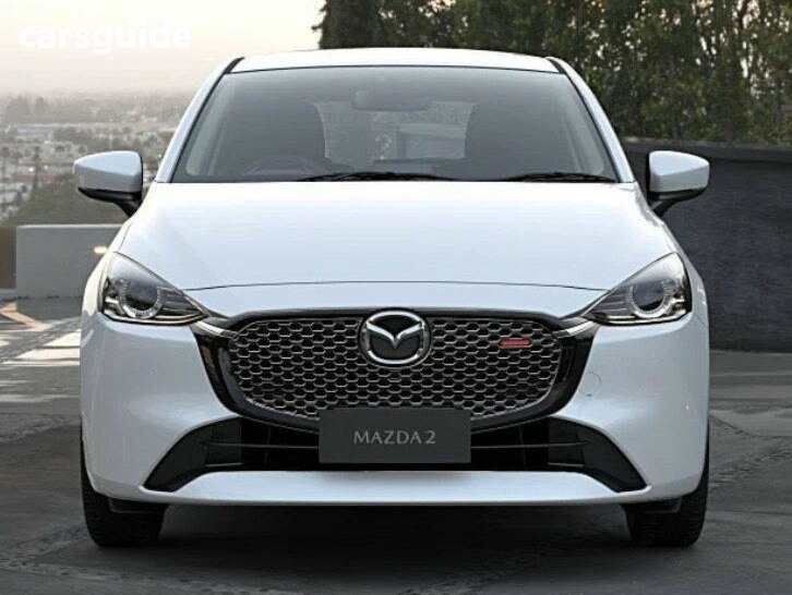 White 2025 Mazda Mazda2 Hatchback G15 Evolve