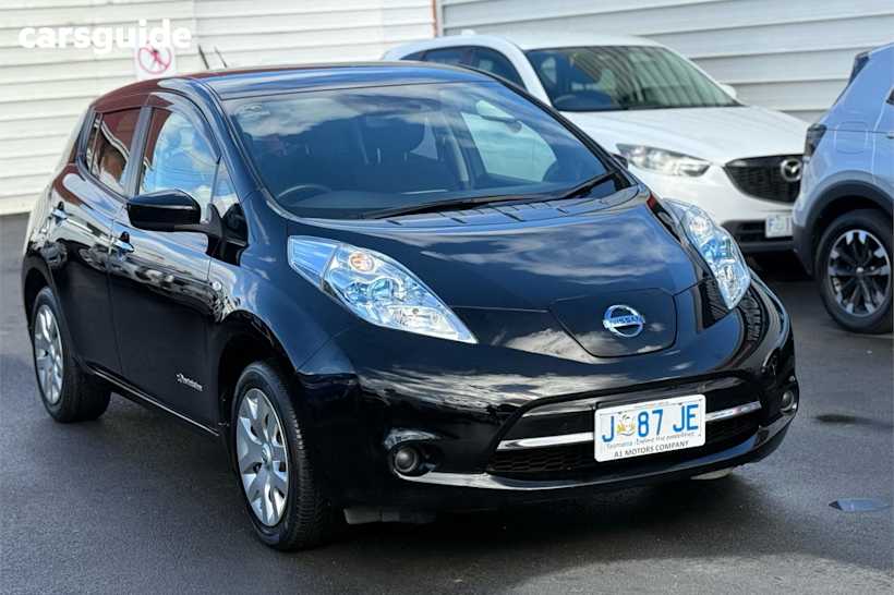 Black 2016 Nissan Leaf OtherCar ZEO
