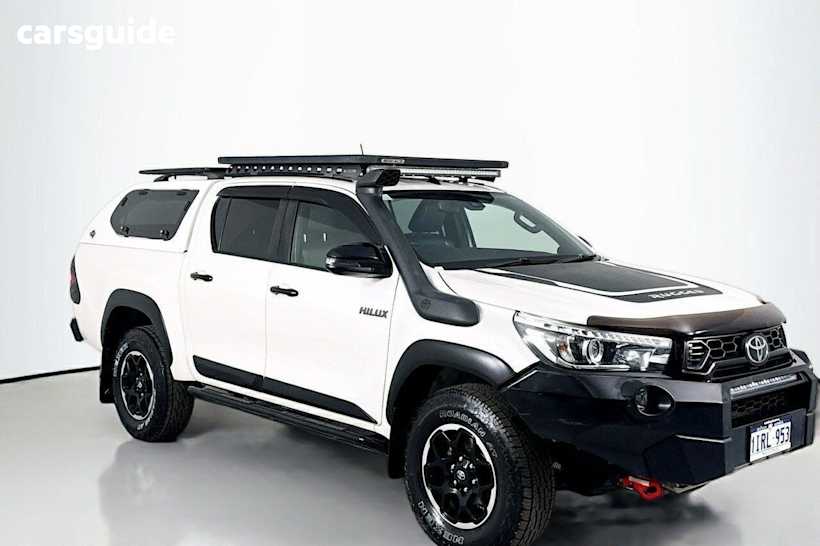 White 2020 Toyota Hilux Double Cab Pick Up Rugged X (4X4)
