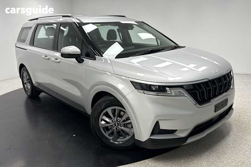 Silver 2022 Kia Carnival SUV S F