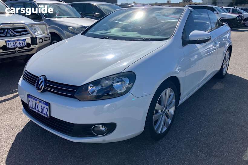 White 2012 Volkswagen Golf Cabriolet 118 Tsi