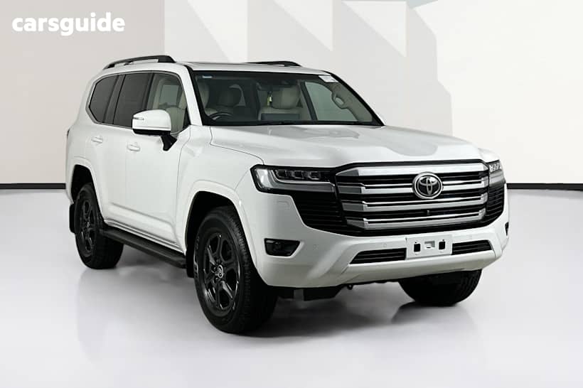 White 2023 Toyota Landcruiser Wagon Lc300 Vx (4X4)
