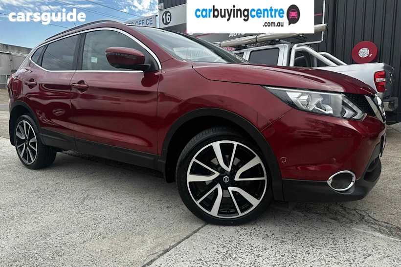 Red 2014 Nissan Qashqai Wagon Ti (4X2)