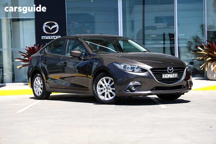 Grey 2015 Mazda 3 Sedan Maxx