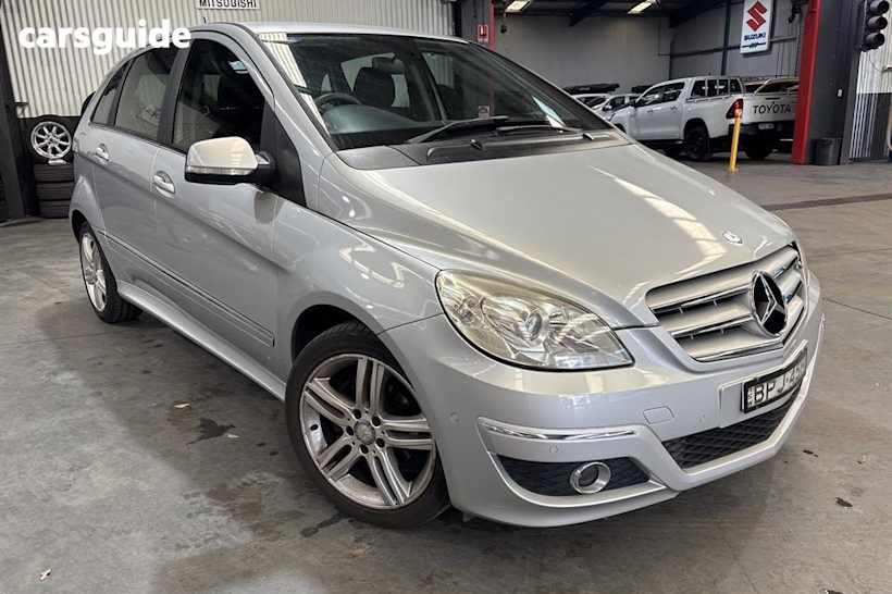 Silver 2010 Mercedes-Benz B180 Hatchback