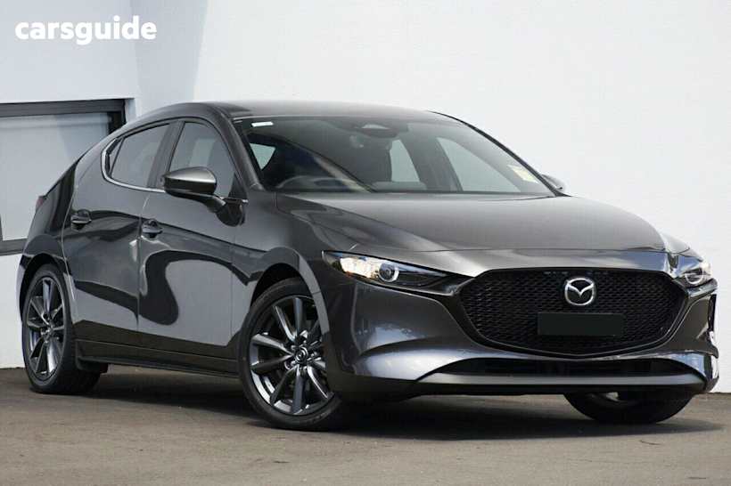 Grey 2025 Mazda Mazda3 Hatch G20 EVOLVE F