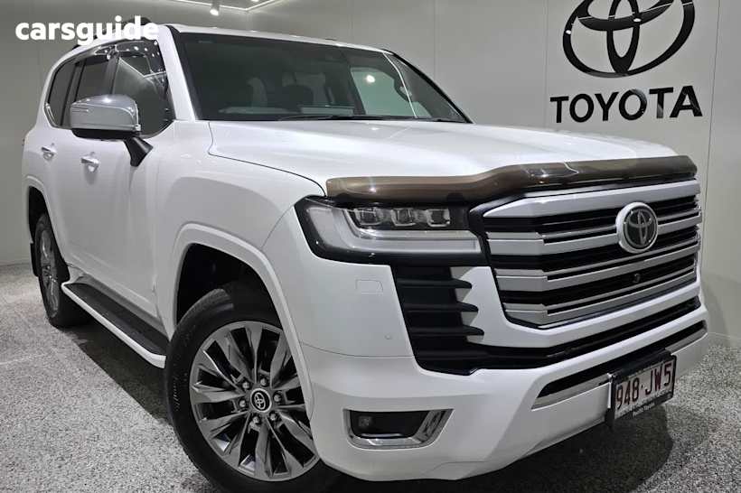 White 2023 Toyota Landcruiser SUV SAHARA ZX 4X4