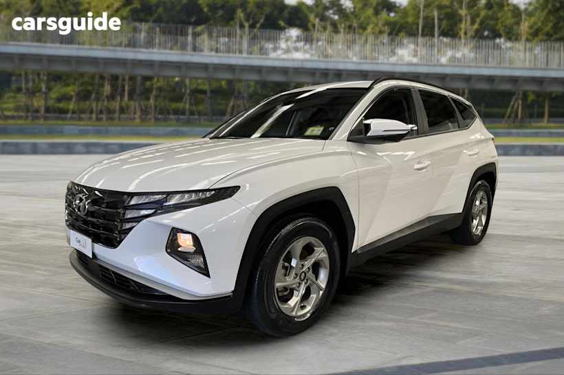 White 2024 Hyundai Tucson Wagon (Fwd)