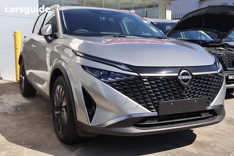Silver 2024 Nissan Qashqai Wagon Ti