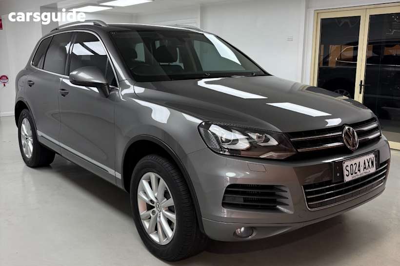 Grey 2013 Volkswagen Touareg Wagon 150 Tdi