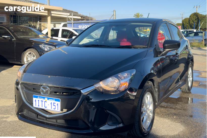 Black 2015 Mazda 2 Hatchback Maxx