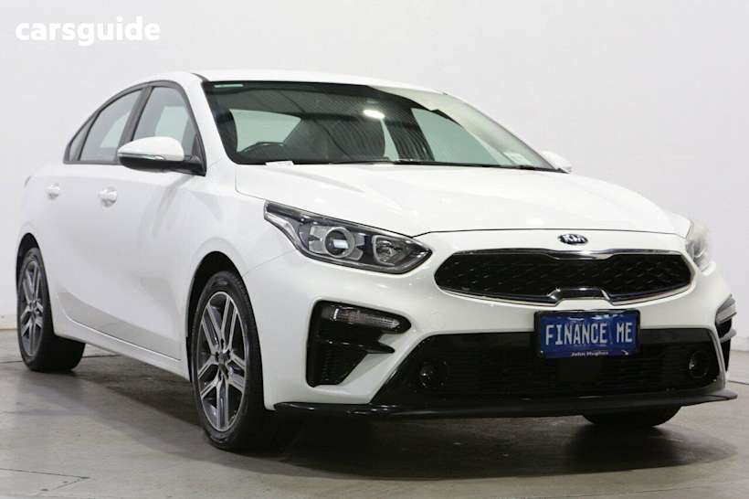 White 2019 Kia Cerato Sedan SPORT+ F