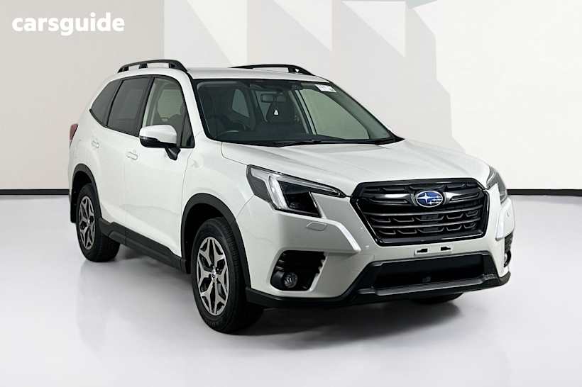 White 2023 Subaru Forester Wagon 2.5I (Awd)