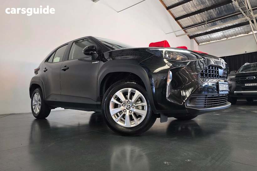 Black 2023 Toyota Yaris Cross SUV GX F
