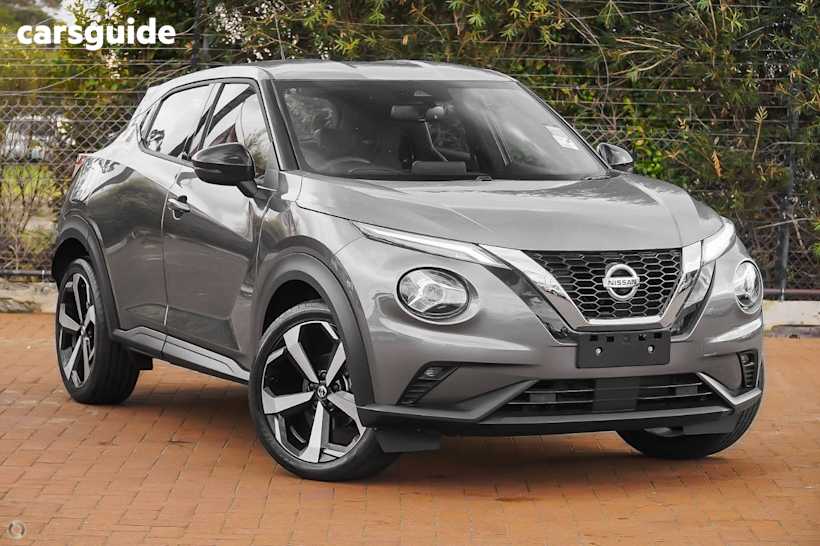 Grey 2021 Nissan Juke SUV ST-L F