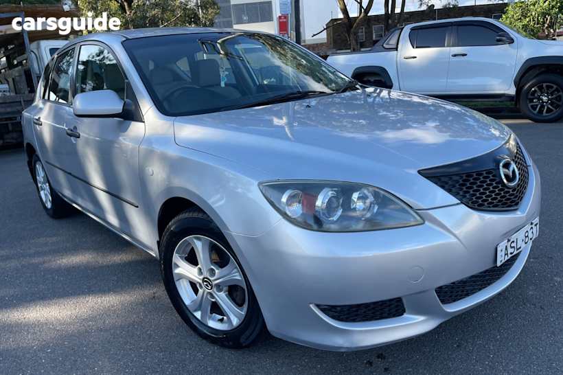 Silver 2004 Mazda 3 Hatchback Neo