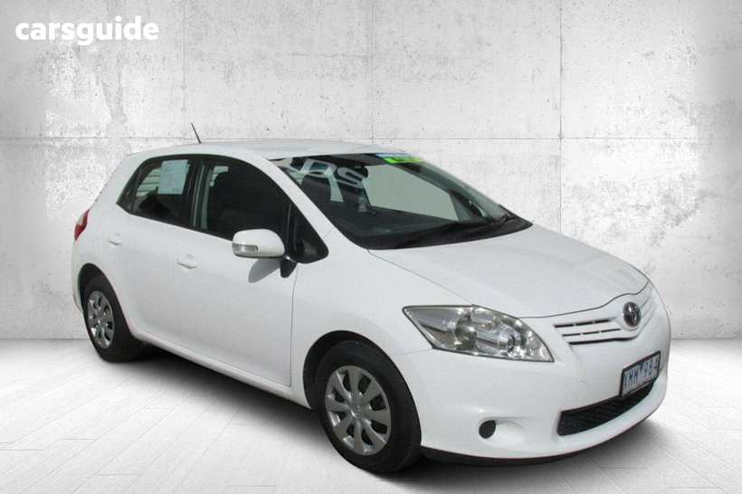 White 2009 Toyota Corolla Hatch