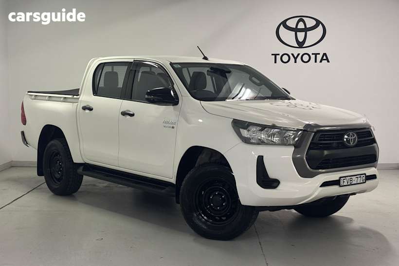 White 2021 Toyota Hilux Ute Tray SR HI-RIDER R