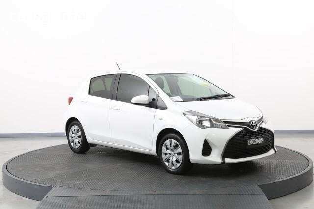 White 2016 Toyota Yaris Hatchback Ascent