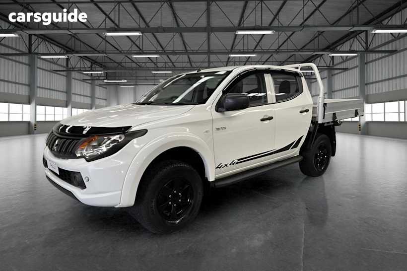 White 2018 Mitsubishi Triton Dual Cab Chassis Glx (4X4)