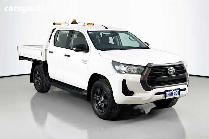 White 2021 Toyota Hilux Double Cab Chassis Sr (4X4)