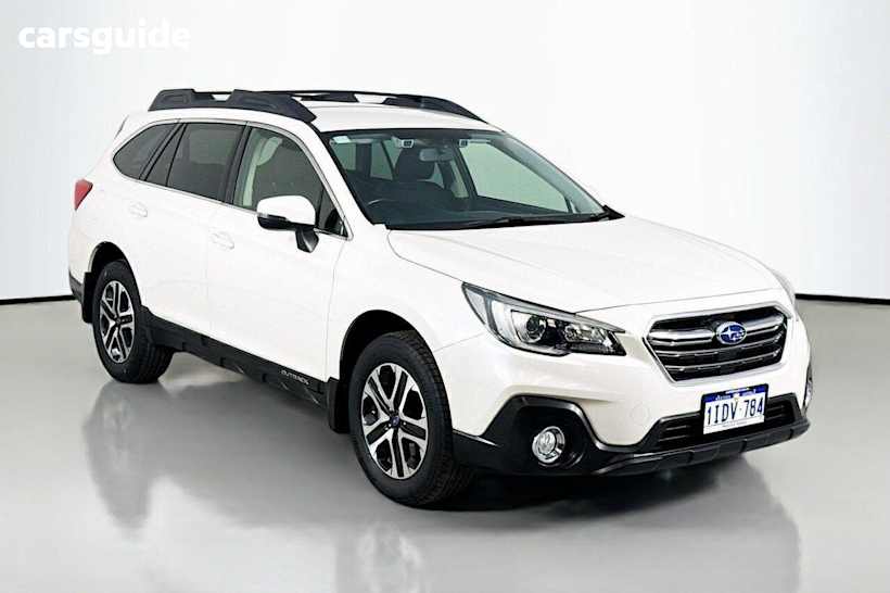 White 2018 Subaru Outback Wagon 2.0D