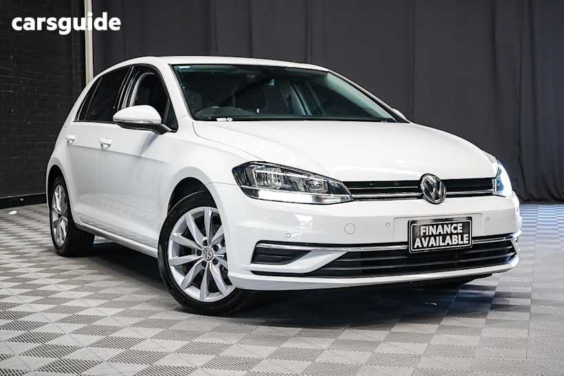 White 2018 Volkswagen Golf Hatchback 110 Tsi Comfortline