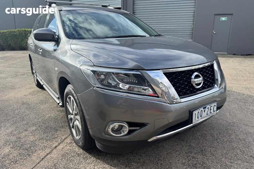 Grey 2015 Nissan Pathfinder SUV ST-L F