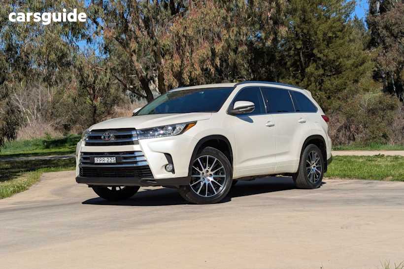 White 2019 Toyota Kluger SUV GRANDE 4WD
