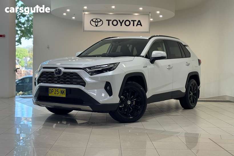 White 2024 Toyota RAV4 SUV CRUISER 4X4