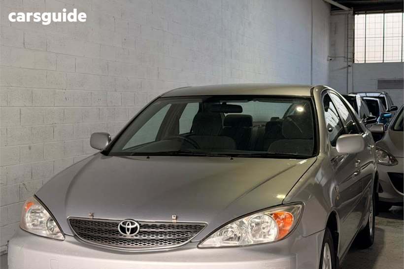 Silver 2002 Toyota Camry Sedan Ateva